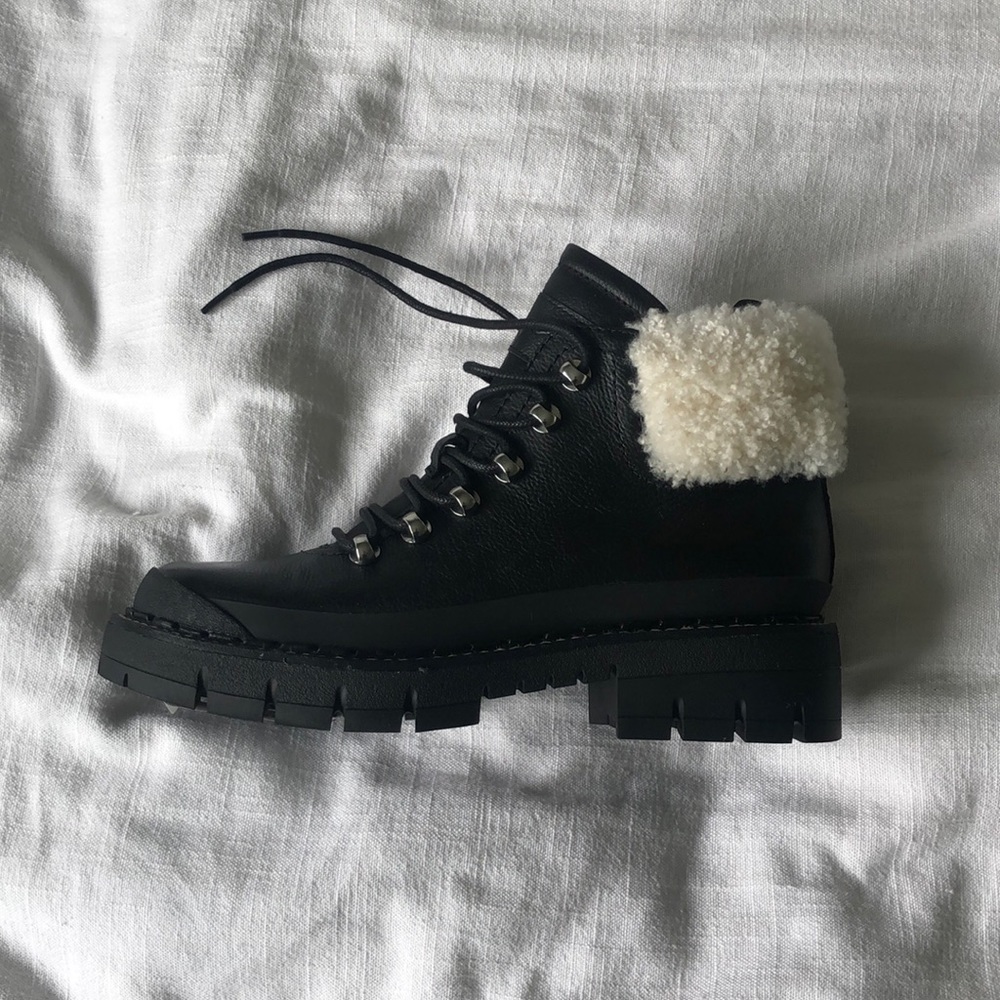 Size 7 Marc fisher booties brands new